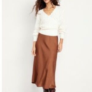 NWOT Old Navy Satin Maxi Skirt